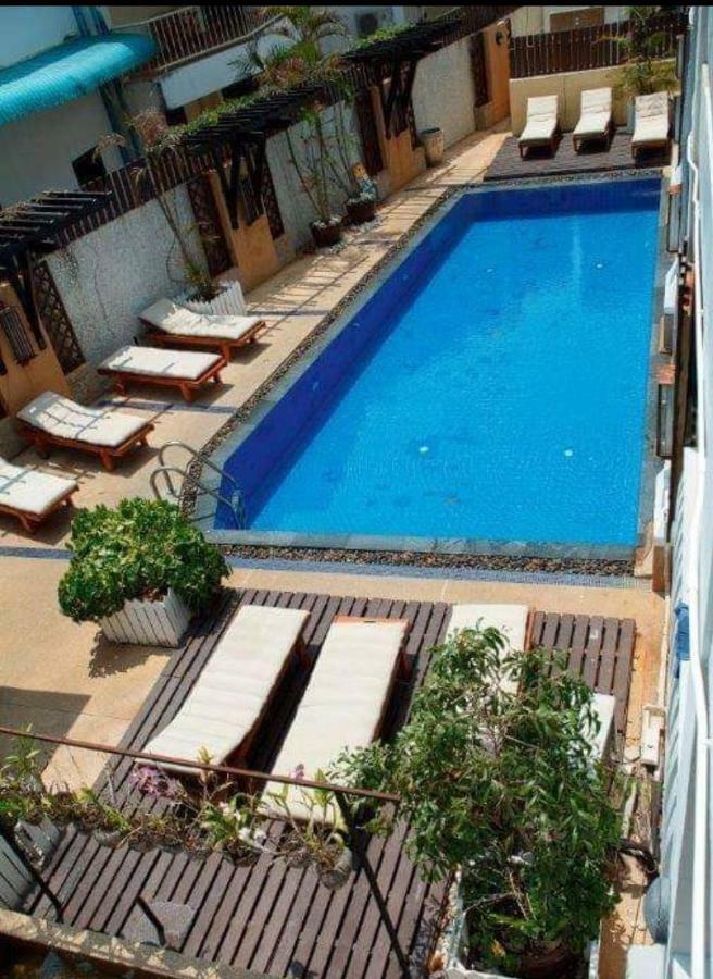 Rattana Beach Hotel By Shanaya Karon Exterior photo